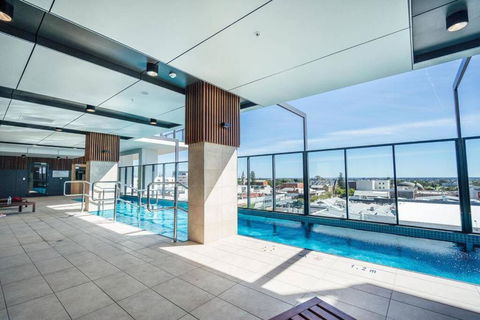 A Cut Above The West 3BR Staycation Pool Gym - Accommodation Coffs Harbour 4