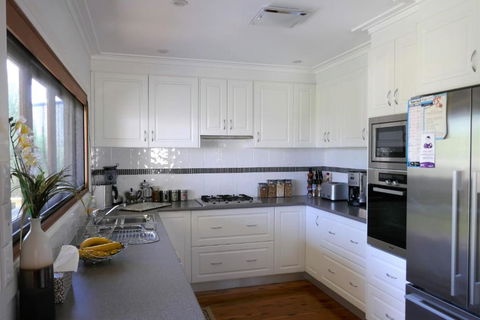A Market Place Mudgee - Accommodation Coffs Harbour 2