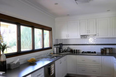 A Market Place Mudgee - Accommodation Coffs Harbour 4
