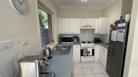 A Travellers Delight On Kikarra Wifi - Accommodation Coffs Harbour 2