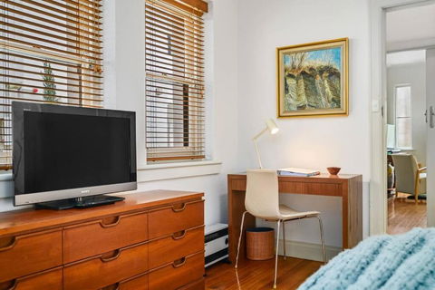 A1 Art Deco 2 Bedroom Apt Sleeps 5 Nimmo1 - Accommodation Coffs Harbour 4