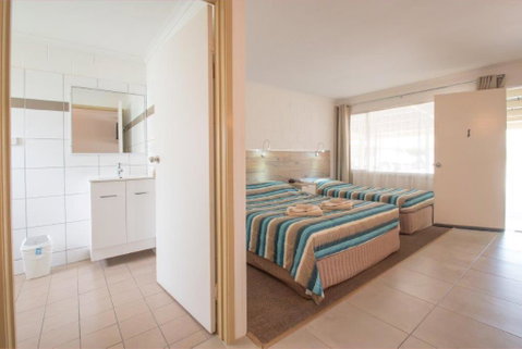 A & A Motel - Accommodation Coffs Harbour 3
