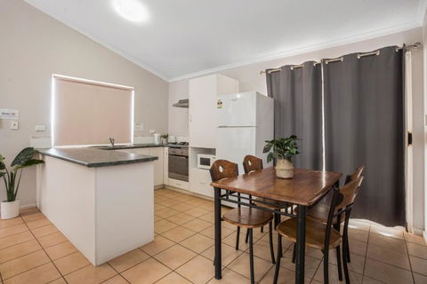 AAOK Karratha Caravan Park - Accommodation Coffs Harbour 2
