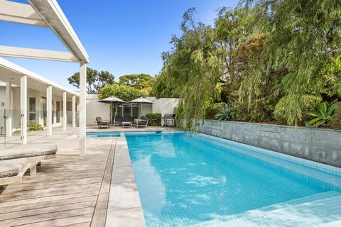 Acacia Portsea - Accommodation Coffs Harbour 0