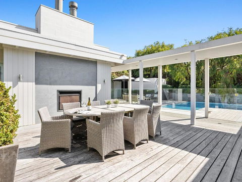Acacia Portsea - Accommodation Coffs Harbour 3