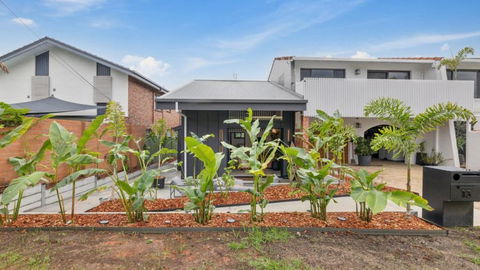 Accessible With Style! Sleeps 4, Pet - Friendly - Accommodation Coffs Harbour 2