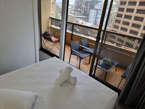 Accommodation Sydney City Centre 1 Bedroom Apartment With Balcony - Accommodation Coffs Harbour 4