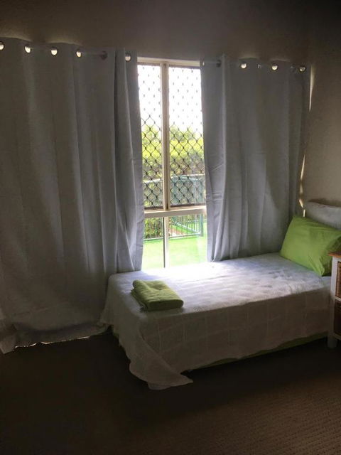 Accommodation On Westlake Mount Ommaney - Accommodation Coffs Harbour 2