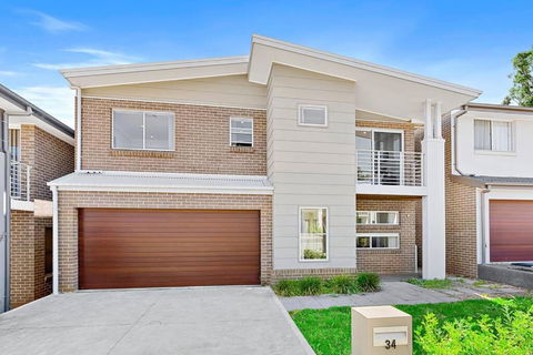 AirCabin - Norwest - Luxury Lovely - 4 Beds House - Accommodation Coffs Harbour 1
