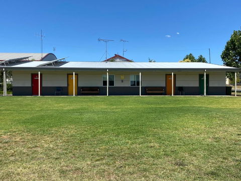 Airfield Tourist Park Temora - Accommodation Coffs Harbour 0