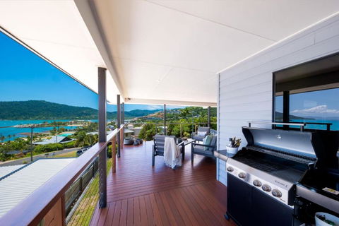 Airlie Oasis - Accommodation Coffs Harbour 4