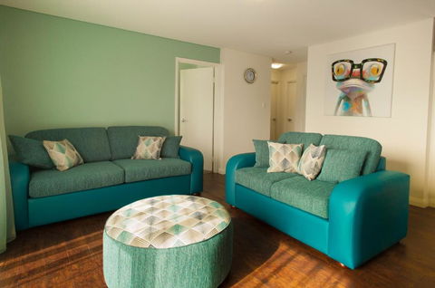 Albany Waves - Accommodation Coffs Harbour 2