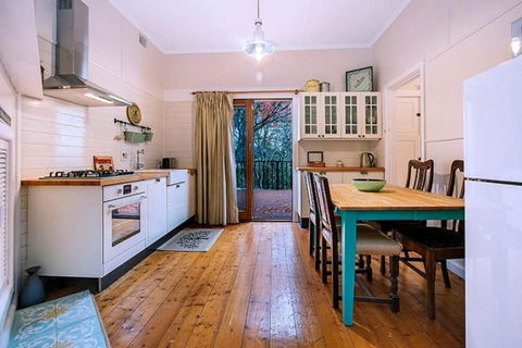 Allambee Cottage - A Place Of Rest - Accommodation Coffs Harbour 1