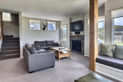 Alpine Edge - Accommodation Coffs Harbour 1