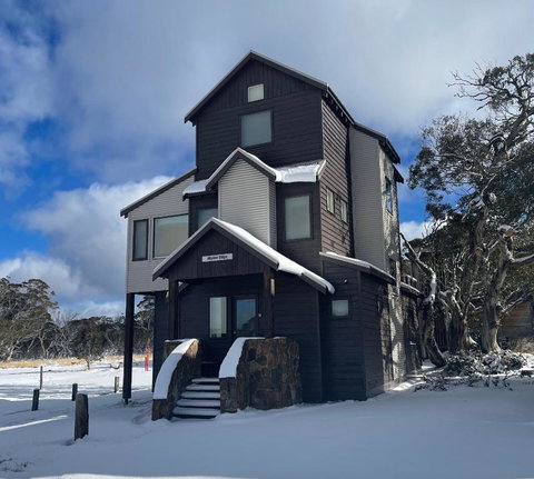 Alpine Edge - Accommodation Coffs Harbour 0