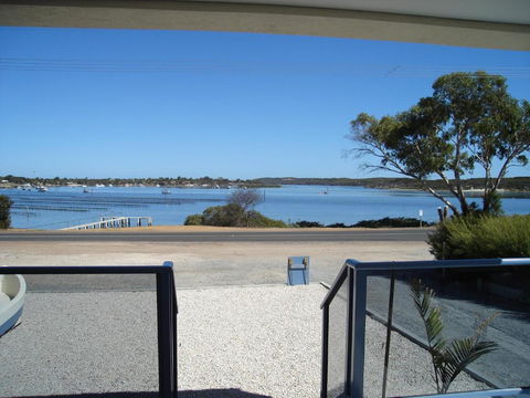 Ambience Apartments Apartment 2 - Accommodation Coffs Harbour 2