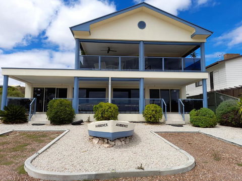 Ambience Apartments Apartment 2 - Accommodation Coffs Harbour 3