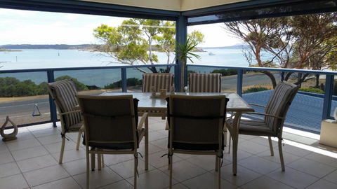 Ambience Apartments Penthouse - Accommodation Coffs Harbour 0