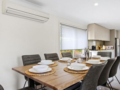 Amersham - Accommodation Coffs Harbour 1