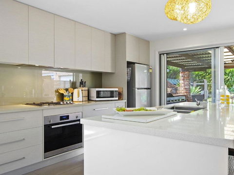 Amersham - Accommodation Coffs Harbour 2