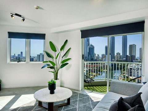 Amazing Views Surfers Paradise 2 Bedroom Unit Close To Everything - Accommodation Coffs Harbour 2