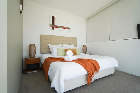 Air On Broadbeach-Stunning Ocean Views - Accommodation Coffs Harbour 2
