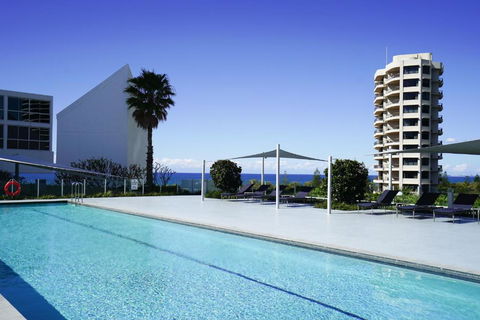 Air On Broadbeach-Stunning Ocean Views - Accommodation Coffs Harbour 0