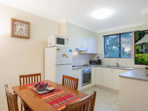 Apollo Unit 8 1st Floor - Accommodation Coffs Harbour 3