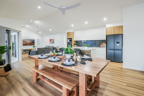 Aquatic Abode - Accommodation Coffs Harbour 1