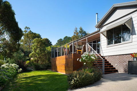 Arabella Meadows - Accommodation Coffs Harbour 0