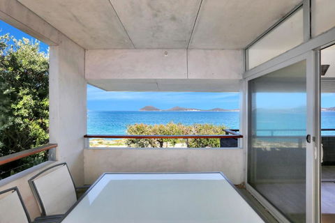 Architectural Design On The Beach - Accommodation Coffs Harbour 1