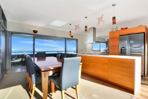 Architectural Design On The Beach - Accommodation Coffs Harbour 4