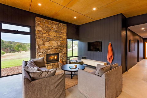 Artisan Gunyulgup - Accommodation Coffs Harbour 3