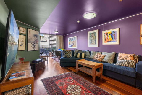 Artsy Boho Den In Iconic Fingerwharf Woolloomoolo - Accommodation Coffs Harbour 2