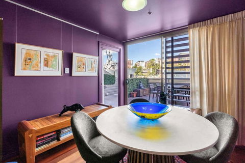 Artsy Boho Den In Iconic Fingerwharf Woolloomoolo - Accommodation Coffs Harbour 3
