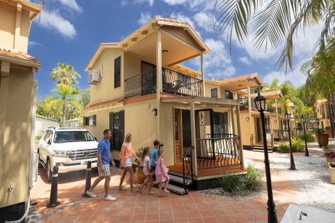 Ashmore Palms Holiday Village - Accommodation Coffs Harbour 4