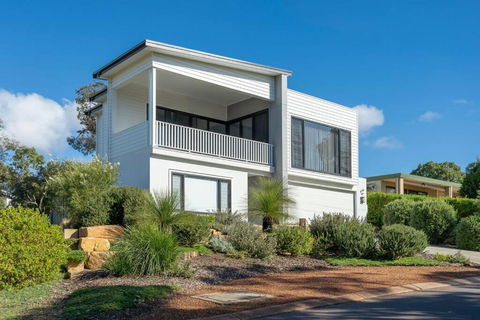 Attunga I Private Properties - Accommodation Coffs Harbour 0