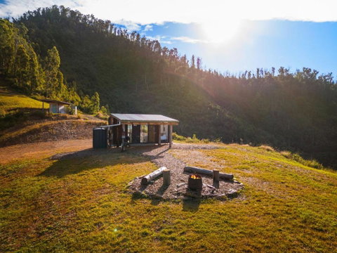 Aurora Summit By Tiny Away - Accommodation Coffs Harbour 1