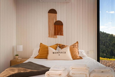 Aurora Summit By Tiny Away - Accommodation Coffs Harbour 4