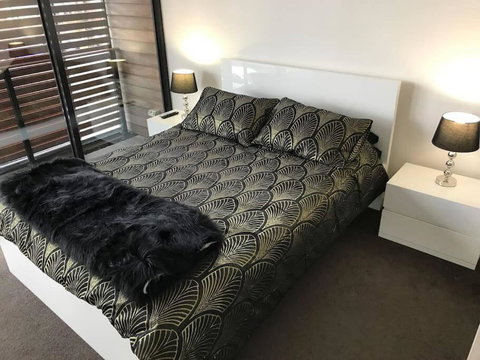 Ballarat - On The Lake With Gift Voucher - Accommodation Coffs Harbour 2