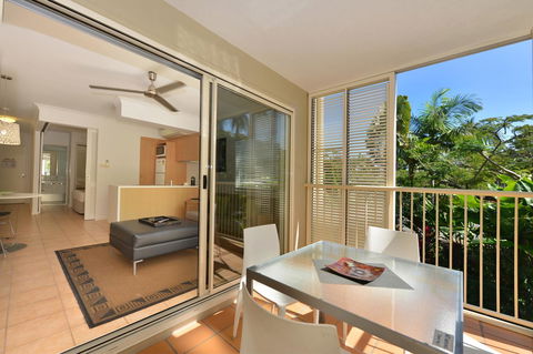 Port Douglas Apartments - Adults Only Oasis - Accommodation Coffs Harbour 5