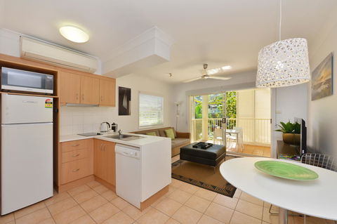 Port Douglas Apartments - Adults Only Oasis - Accommodation Coffs Harbour 0