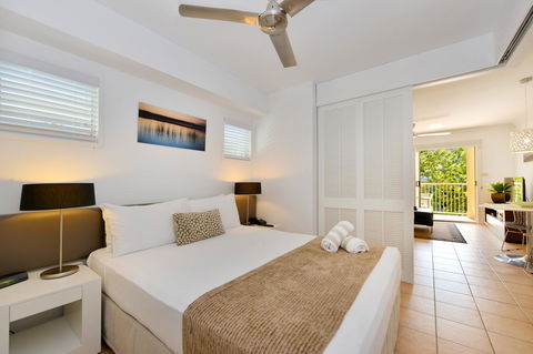 Port Douglas Apartments - Adults Only Oasis - Accommodation Coffs Harbour 31