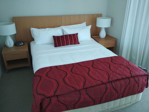 Maldives Resort Main Beach, Gold Coast - Accommodation Coffs Harbour 36