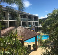 Burleigh Palms Holiday Apartments - Accommodation Coffs Harbour