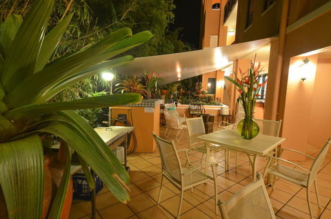 Martinique On Macrossan - Accommodation Coffs Harbour 15
