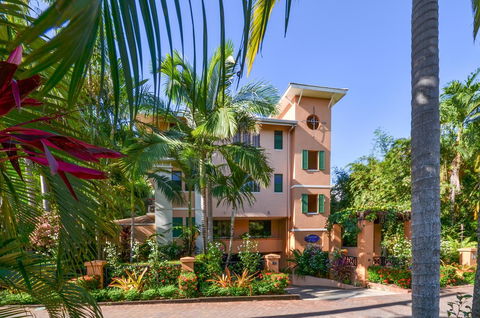 Martinique On Macrossan - Accommodation Coffs Harbour 19