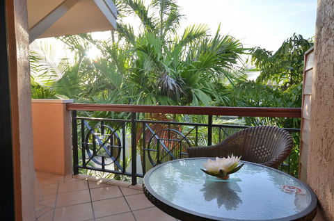Martinique On Macrossan - Accommodation Coffs Harbour 8