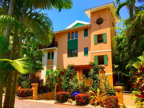 Martinique On Macrossan - Accommodation Coffs Harbour 0