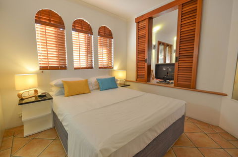 Martinique On Macrossan - Accommodation Coffs Harbour 6